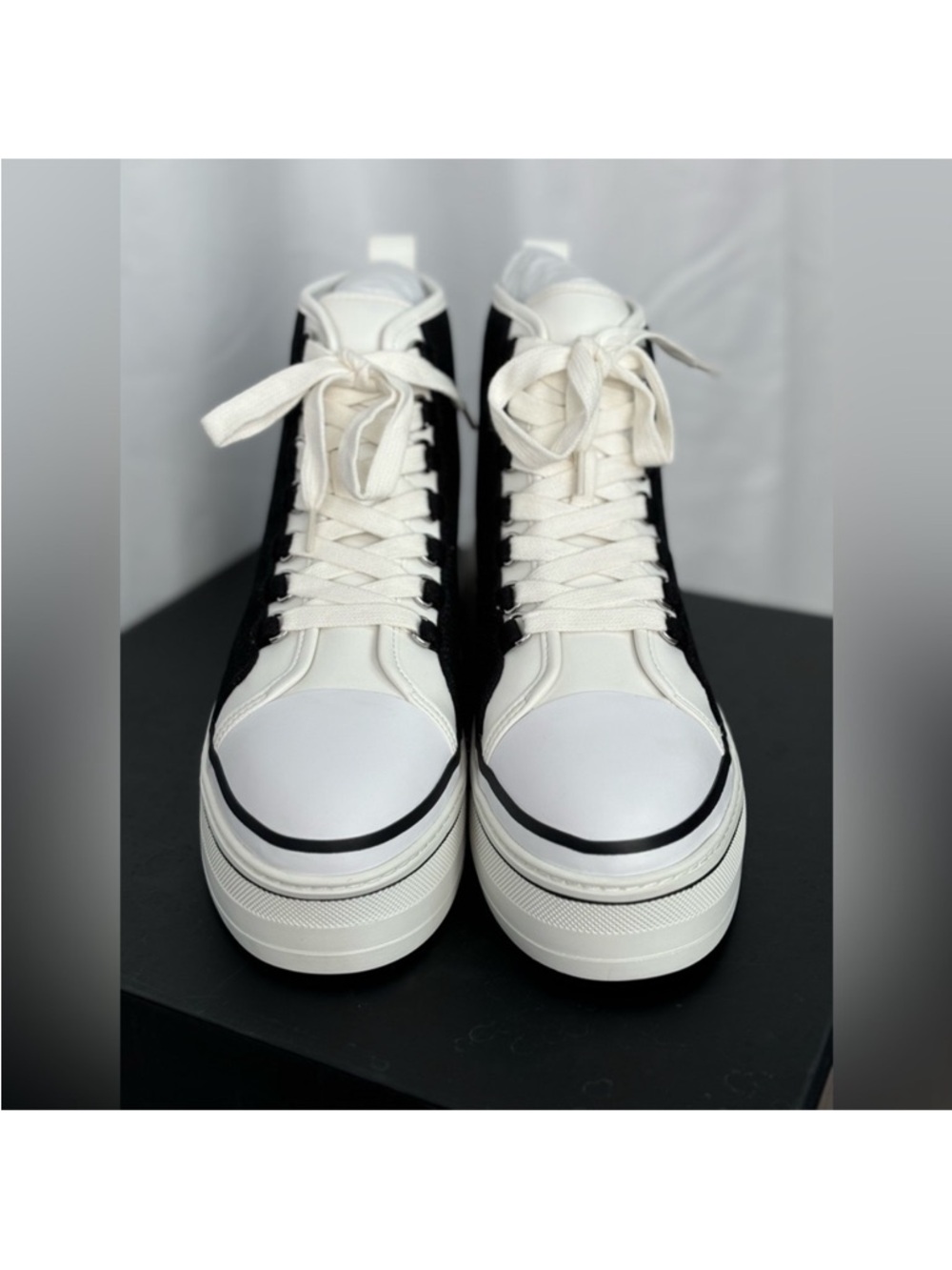 New D’Amelio Footwear Eyekonn Platform Sneakers Black & White Ankle Shoes 9